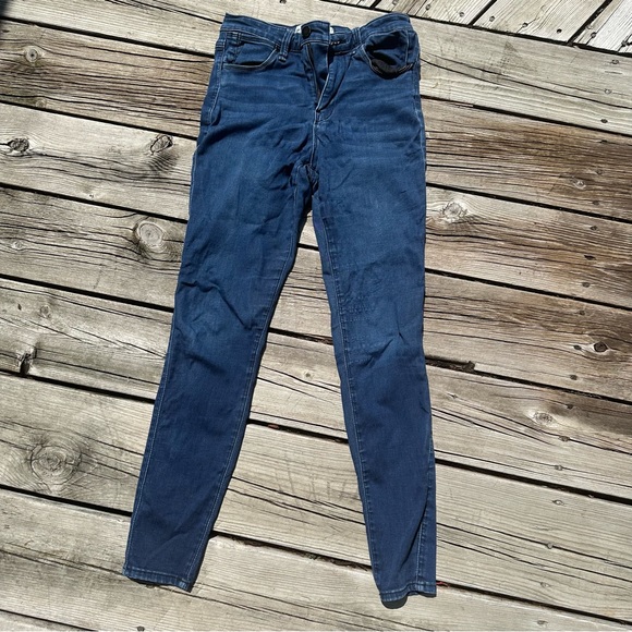 Abercrombie & Fitch Ultra Skinny High Rise - Picture 3 of 5